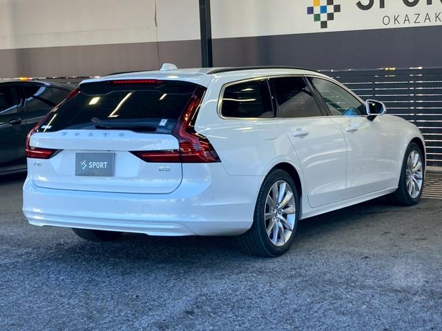 Cクラス C220dローレウスエディションスポーツプラスパック 黒革シート/エアサス/シートヒーター/BSM/HUD/ACC/AppleCarPlay/カープレイ/アンビエントライト/レーンキープアシスト/レーンチェンジアシスト/パワーシート/シートヒーター(68枚目)