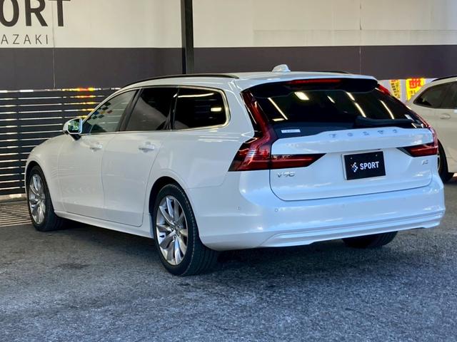 V90 B5 モメンタム AppleCarPlay/Googleナビ/黒革シート/ブラインドスポット/アダプティブクルーズコントロール/シートヒーター/ステアリングヒーター/パワーテールゲート/パワーシート/スマートキー(73枚目)