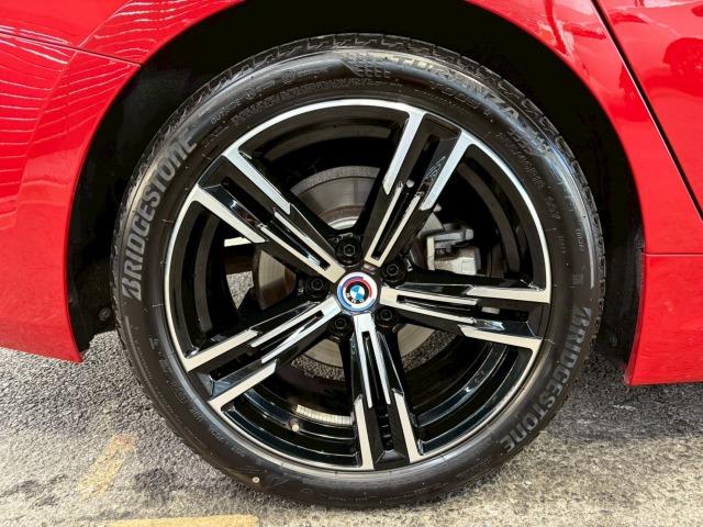 お問い合わせは０１２０ー３７ー４０９２まで。専門店だからこその知識・経験豊富なスタッフ達が、お客様に最適な一台をご案内致します。