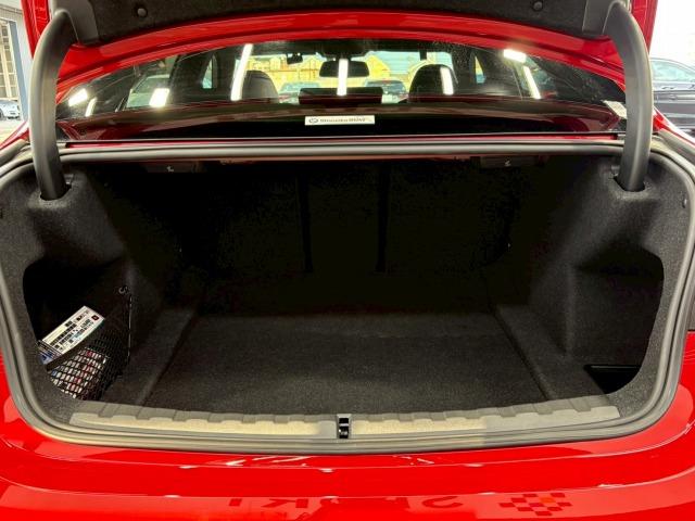 お問い合わせは０１２０ー３７ー４０９２まで。専門店だからこその知識・経験豊富なスタッフ達が、お客様に最適な一台をご案内致します。