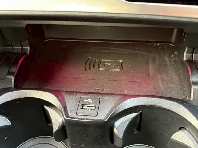 お問い合わせは０１２０ー３７ー４０９２まで。専門店だからこその知識・経験豊富なスタッフ達が、お客様に最適な一台をご案内致します。