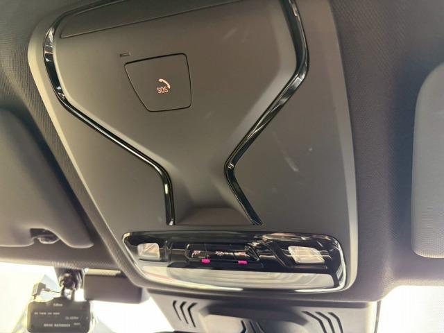 お問い合わせは０１２０ー３７ー４０９２まで。専門店だからこその知識・経験豊富なスタッフ達が、お客様に最適な一台をご案内致します。