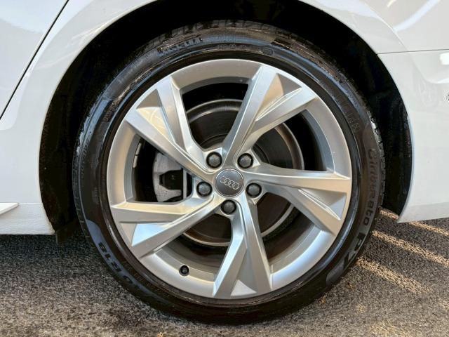 Ａ４ ３５ＴＤＩ　Ｓライン　ＡｐｐｌｅＣａｒＰｌａｙ／全方位カメラ／アンビエントライト／ＡＣＣ／ＢＳＭ／レーダークルコン／レーンキープアシスト／マトリクスＬＥＤ／シートヒーター／シートメモリー／パワーシート／パーキングアシスト（21枚目）