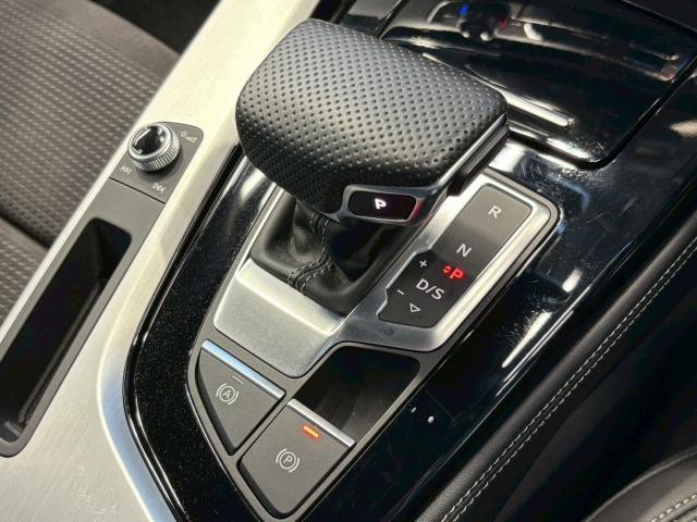 Ａ４ ３５ＴＤＩ　Ｓライン　ＡｐｐｌｅＣａｒＰｌａｙ／全方位カメラ／アンビエントライト／ＡＣＣ／ＢＳＭ／レーダークルコン／レーンキープアシスト／マトリクスＬＥＤ／シートヒーター／シートメモリー／パワーシート／パーキングアシスト（62枚目）