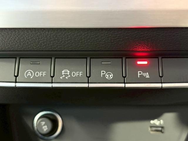 Ａ４ ３５ＴＤＩ　Ｓライン　ＡｐｐｌｅＣａｒＰｌａｙ／全方位カメラ／アンビエントライト／ＡＣＣ／ＢＳＭ／レーダークルコン／レーンキープアシスト／マトリクスＬＥＤ／シートヒーター／シートメモリー／パワーシート／パーキングアシスト（66枚目）