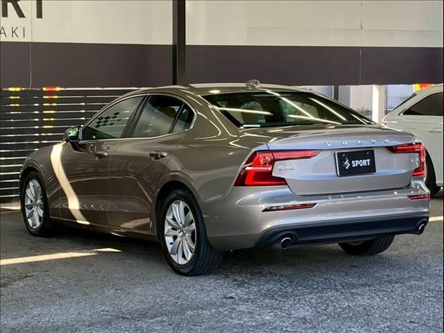 遠方販売もお任せ下さい。弊社御成約の６割が遠方のお客様です！日本全国どちらにでもお車の販売・ご納車が可能でございます。