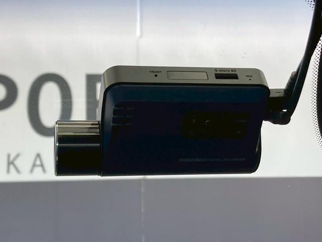 お問い合わせは０１２０ー３７ー４０９２まで。専門店だからこその知識・経験豊富なスタッフ達が、お客様に最適な一台をご案内致します。