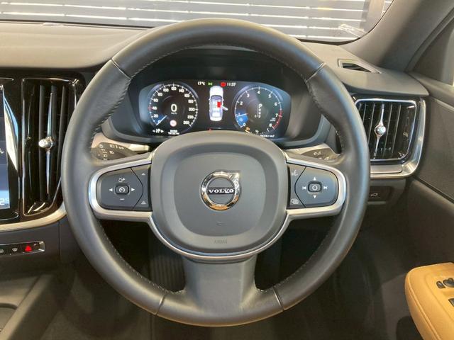 お問い合わせは０１２０ー３７ー４０９２まで。専門店だからこその知識・経験豊富なスタッフ達が、お客様に最適な一台をご案内致します。