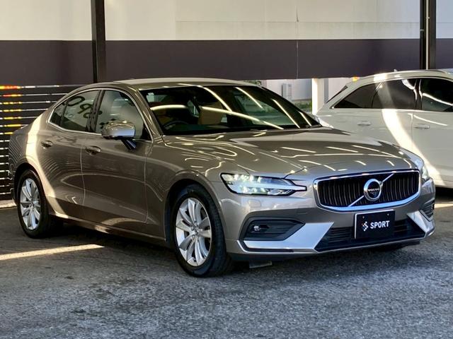 お問い合わせは０１２０ー３７ー４０９２まで。専門店だからこその知識・経験豊富なスタッフ達が、お客様に最適な一台をご案内致します。