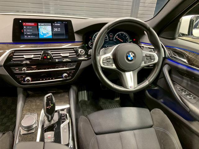 ５シリーズ ５２３ｄ　Ｍスポーツ　全方位カメラ／電動トランク／ＢＳＭ／ＡＣＣ／フルセグ／シートメモリー／パワーシート／アンビエントライト／障害物センサー／純正ナビ／インテリジェントセーフティー／ＥＴＣ／パーキングアシスト（59枚目）