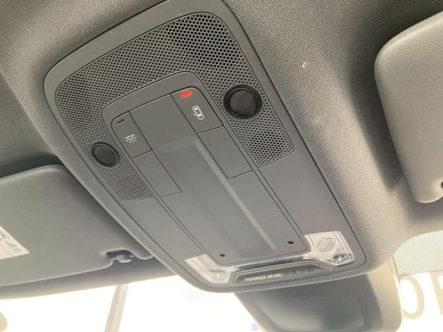 Ａ３ スポーツバック３０ＴＦＳＩ　コンビニエンスＰＫＧ／アシスタンスＰＫＧ／シートヒーター／フルセグ／障害物センサー／ＡＣＣ／ＢＳＭ／レーンキープアシスト／レーダークルコン／パーキングアシスト／バーチャルコックピット／オートライト（71枚目）