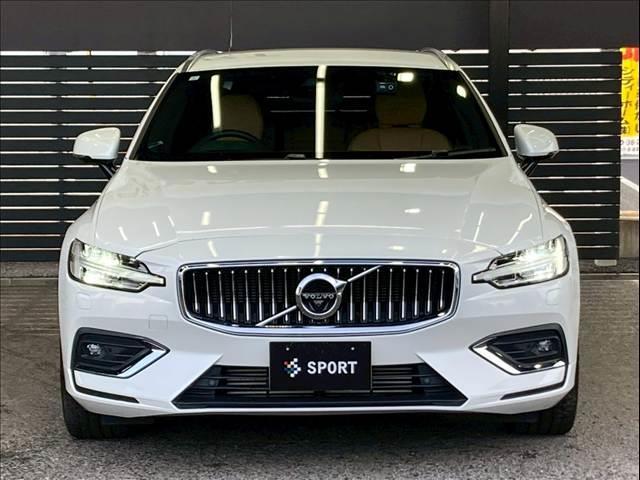 V60 T5 インスクリプション ハーマンカードン/ベージュ革/AppleCarPlay/HUD/BSM/ACC/全方位カメラ/カープレイ/シートヒーター/シートクーラー/フルゼグ/自動駐車機能/パイロットシイステム/電動トランク(13枚目)