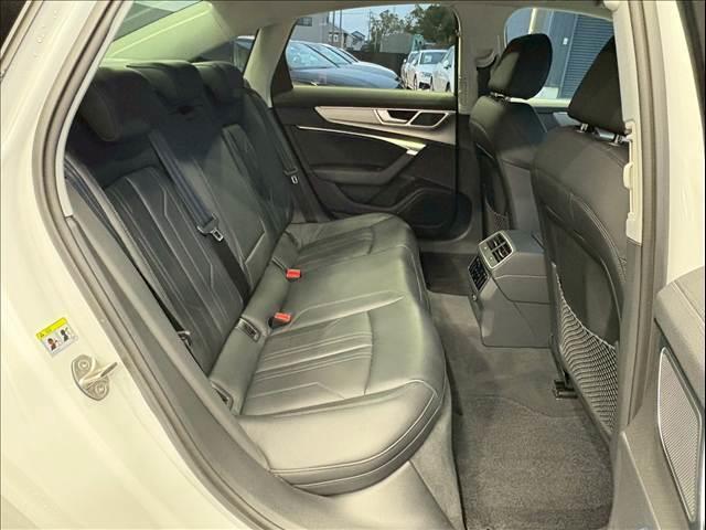 Ａ６ ４０ＴＤＩクワトロスポーツ　４ゾーンデラックスオートマチックエアコン／マルチカラーアンビエント／シートメモリー／レーダークルコン／レーンキープ／ＢＳＭ／ＡＣＣ／ＡｐｐｌｅＣａｒＰｌａｙ／黒革シート／カープレイ／フルゼグ（7枚目）