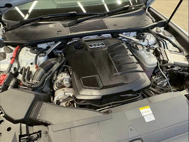Ａ６ ４０ＴＤＩクワトロスポーツ　４ゾーンデラックスオートマチックエアコン／マルチカラーアンビエント／シートメモリー／レーダークルコン／レーンキープ／ＢＳＭ／ＡＣＣ／ＡｐｐｌｅＣａｒＰｌａｙ／黒革シート／カープレイ／フルゼグ（12枚目）