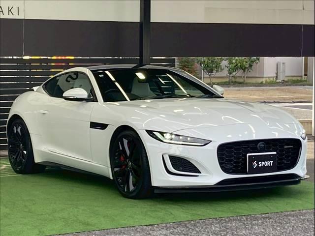 Ｆタイプ Ｒ－ダイナミック　クーペ　Ｐ３００　ガラスルーフ／メリディアンサウンド／スポーツエグゾースト／パフォーマンスシート／１２ｗａｙ電動調節機能パワーシート／シートクーラー／シートヒーター／アンビエントライト／ステアリングヒーター／クルコン（16枚目）