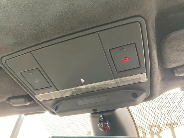 Ｆタイプ Ｒ－ダイナミック　クーペ　Ｐ３００　ガラスルーフ／メリディアンサウンド／スポーツエグゾースト／パフォーマンスシート／１２ｗａｙ電動調節機能パワーシート／シートクーラー／シートヒーター／アンビエントライト／ステアリングヒーター／クルコン（54枚目）