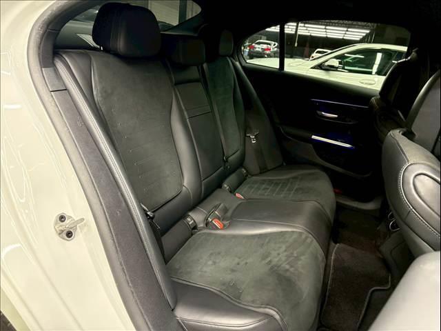 Cクラス C220dアバンギャルド AMGライン AppleCarPlay/全周囲カメラ/ヘッドアップディスプレイ/ブラインドスポット/アダプティブクルーズコントロール/電動トランク/シートヒーター/キーレスゴー/LEDヘッドライト(7枚目)