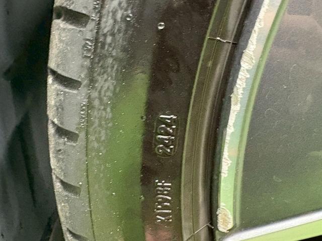 Cクラス C220dアバンギャルド AMGライン AppleCarPlay/全周囲カメラ/ヘッドアップディスプレイ/ブラインドスポット/アダプティブクルーズコントロール/電動トランク/シートヒーター/キーレスゴー/LEDヘッドライト(25枚目)