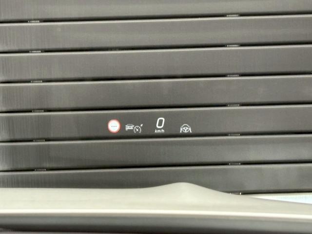 Cクラス C220dアバンギャルド AMGライン AppleCarPlay/全周囲カメラ/ヘッドアップディスプレイ/ブラインドスポット/アダプティブクルーズコントロール/電動トランク/シートヒーター/キーレスゴー/LEDヘッドライト(50枚目)