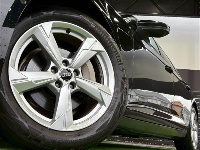 Ａ６アバント ４０　ＴＤＩ　ｑｕａｔｔｒｏ　ｓｐｏｒｔ　マルチカラーアンビエントライト／４ゾーンデラックスオートマチックエアコン／全方位カメラＨＤマトリクスＬＥＤ／フルゼグ／ＡＣＣ／ＡｐｐｌｅＣａｒＰｌａｙ／カープレイ／電動トランク／パーキングアシスト／（19枚目）