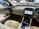 XE プレステージ AppleCarPlay/ワンオーナー/メリディアンサウンド/ブラックパック/レーダークルコン/シートヒーター/シートメモリー/パワーシート/白革シート/純正黒ホイール/ACC/BSM/スマートキー(32枚目)