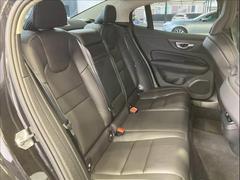 ������ɥ����Ȥ������ͤ���äƤ⽽ʬ�ʥ��ڡ��������ݤ���Ƥ���ޤ��� 6