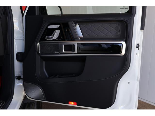 Ｇクラス Ｇ６３　ＯＰマヌファクトゥーアプログラム／ＯＰナイトＰＫＧ／禁煙／フルセグ搭載ナビ／３６０カメラ／ドラレコ／Ｂｕｒｍｅｓｔｅｒ／サンルーフ／ダイヤモンドステッチコンビレザー／スポーツエギゾースト／ＬＥＤヘッド（27枚目）