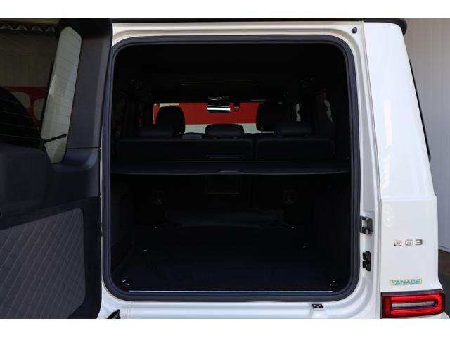 Ｇクラス Ｇ６３　ＯＰマヌファクトゥーアプログラム／ＯＰナイトＰＫＧ／禁煙／フルセグ搭載ナビ／３６０カメラ／ドラレコ／Ｂｕｒｍｅｓｔｅｒ／サンルーフ／ダイヤモンドステッチコンビレザー／スポーツエギゾースト／ＬＥＤヘッド（33枚目）