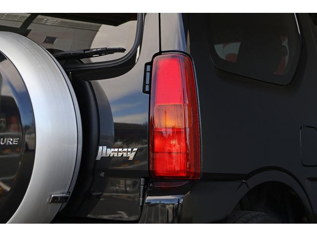 ジムニー ランドベンチャー 禁煙/純正SDナビ/地デジTV/レザーシート/シートヒーター/LEDヘッドランプ/ターボ/純正16インチAW/キーレスエントリー/パワーステアリング/パワーウィンドウ/電動格納ミラー/当店直接買取(16枚目)