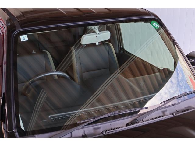 ジムニー ランドベンチャー 禁煙/純正SDナビ/地デジTV/レザーシート/シートヒーター/LEDヘッドランプ/ターボ/純正16インチAW/キーレスエントリー/パワーステアリング/パワーウィンドウ/電動格納ミラー/当店直接買取(17枚目)