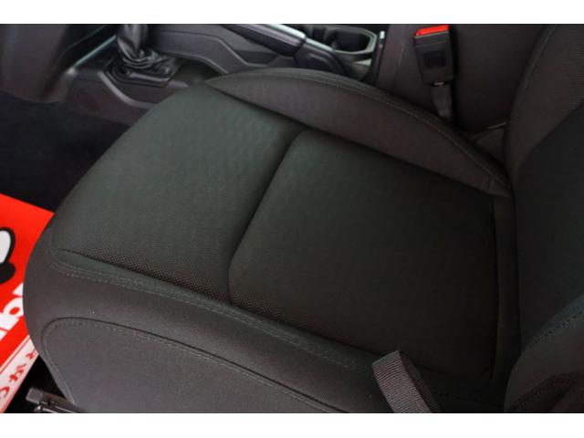 ジープ・ラングラーアンリミテッド スポーツ バックカメラ/サイドカメラ/フロントカメラ/前後ドライブレコーダー/クルーズコントロール/プッシュスタート/オートライト/ダウンヒルアシスト/フリーダムトップ/Bluetooth/USB/当店直接買取(29枚目)