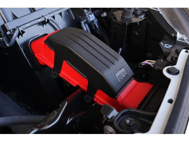 ＧＲヤリス ＲＺ　ハイパフォーマンス　ＧＲエアロパーツセット／純正ＢＢＳ１８ＡＷ／マーブル柄カーボンルーフ／クーリングパッケージ／ナビパッケージ／デジタルインナーミラー／前後ドライブレコーダー／ＪＢＬプレミアムサウンド／当店直接買取（10枚目）