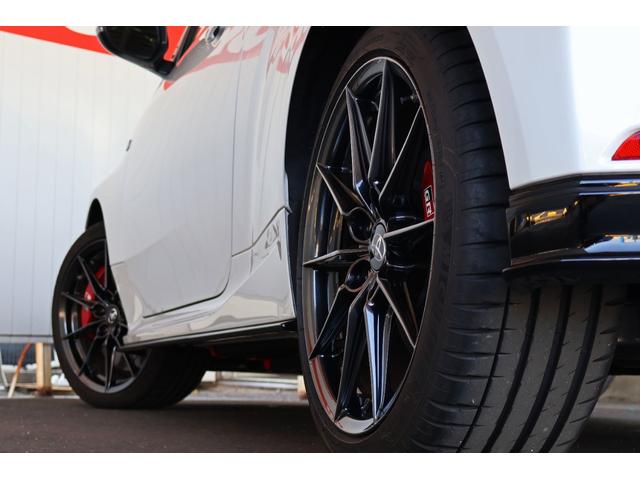 ＧＲヤリス ＲＺ　ハイパフォーマンス　ＧＲエアロパーツセット／純正ＢＢＳ１８ＡＷ／マーブル柄カーボンルーフ／クーリングパッケージ／ナビパッケージ／デジタルインナーミラー／前後ドライブレコーダー／ＪＢＬプレミアムサウンド／当店直接買取（12枚目）