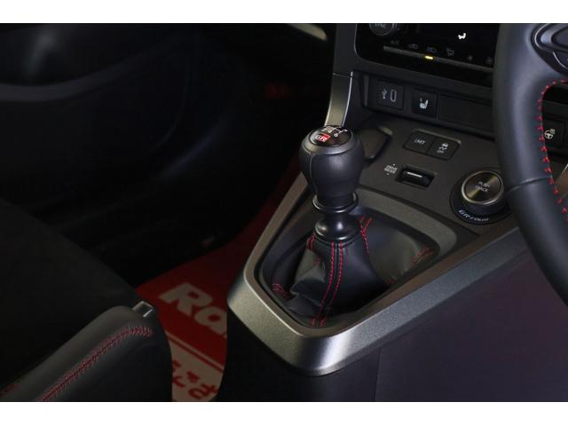 ＧＲヤリス ＲＺ　ハイパフォーマンス　ＧＲエアロパーツセット／純正ＢＢＳ１８ＡＷ／マーブル柄カーボンルーフ／クーリングパッケージ／ナビパッケージ／デジタルインナーミラー／前後ドライブレコーダー／ＪＢＬプレミアムサウンド／当店直接買取（31枚目）