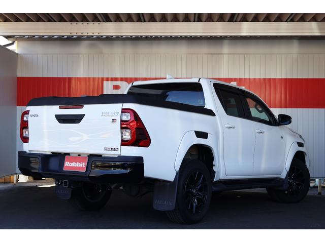 ハイラックス Ｚ　ＧＲスポーツ　禁煙１オーナー／８インチナビ／３６０カメラ／前後ドラレコ／ＧＲレッドキャリパー／ハードトノカバー／ＬＥＤヘッド／ＬＥＤフォグ／ヒッチメンバー／１８インチブラックＡＷ／同色オーバーフェンダー／衝突軽減（2枚目）