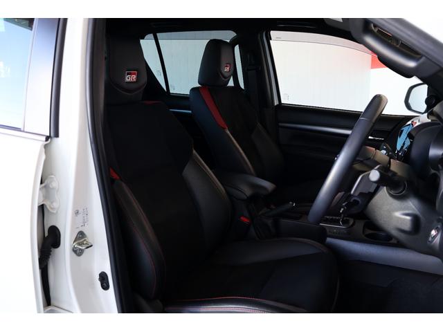 ハイラックス Ｚ　ＧＲスポーツ　禁煙１オーナー／８インチナビ／３６０カメラ／前後ドラレコ／ＧＲレッドキャリパー／ハードトノカバー／ＬＥＤヘッド／ＬＥＤフォグ／ヒッチメンバー／１８インチブラックＡＷ／同色オーバーフェンダー／衝突軽減（25枚目）