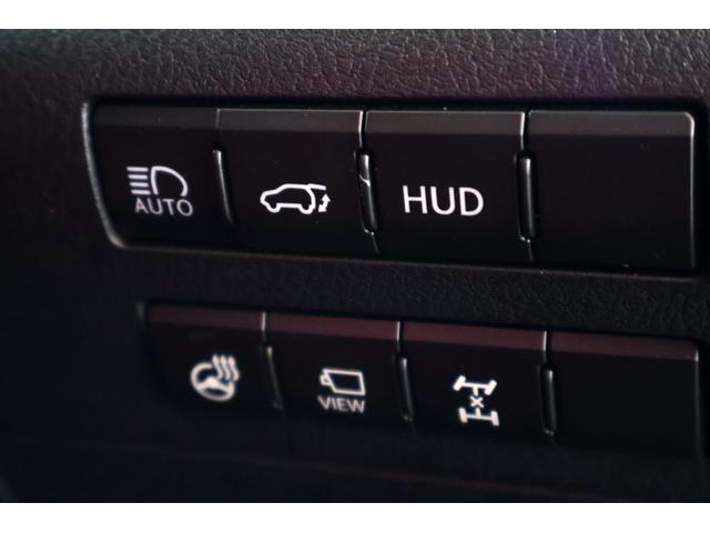 ＲＸ ＲＸ３００　Ｆスポーツ　パノラマルーフ／ルーフレール／１２．３インチフルセグナビ／パノラミックビューモニター／赤革シート／シートヒーター／ベンチレーション／後席シートヒーター／後席パワーシート／角型３眼ＬＥＤヘッドランプ（12枚目）