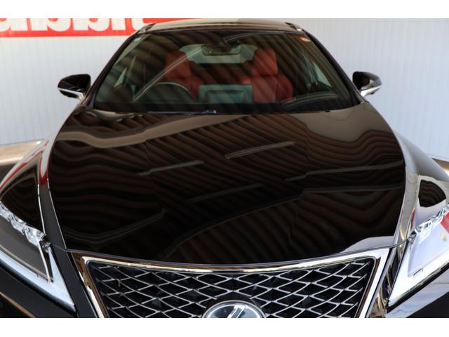 ＲＸ ＲＸ３００　Ｆスポーツ　パノラマルーフ／ルーフレール／１２．３インチフルセグナビ／パノラミックビューモニター／赤革シート／シートヒーター／ベンチレーション／後席シートヒーター／後席パワーシート／角型３眼ＬＥＤヘッドランプ（24枚目）