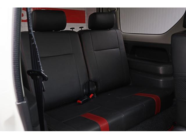 ジムニー ワイルドウインド 禁煙/レザーシート/シートヒーター/革巻きステアリングホイール/純正16AW/ルーフレール/フロントフォグランプ/ボディ同色背面ハードカバー/プライバシーガラス/キーレスエントリー/当店直接買取(28枚目)