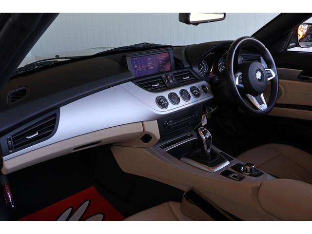 �����͖ڗ����������Y��ɕۂ���Ă���܂��B