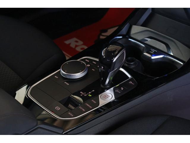 �y�s�A�m�u���b�N�C���p�l�z