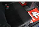 運転席側の座面も綺麗に保たれております。