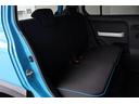 セカンドシートも目立つ汚れは無く綺麗に保たれております。