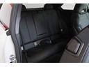 セカンドシートも目立つ汚れは無く綺麗に保たれております。