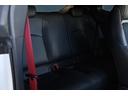 セカンドシートも目立つ汚れは無く綺麗に保たれております。