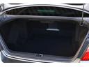 トランクスペースも十分な広さを確保しております。
