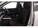 助手席シートも目立つ汚れは無く綺麗に保たれております。