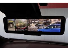 ����ƥꥸ����ȥ롼��ߥ顼����ѤǤ������󥿡������Υ�С����̾�Υߥ顼���ڤ��ؤ���ǽ�Ǥ��� 6