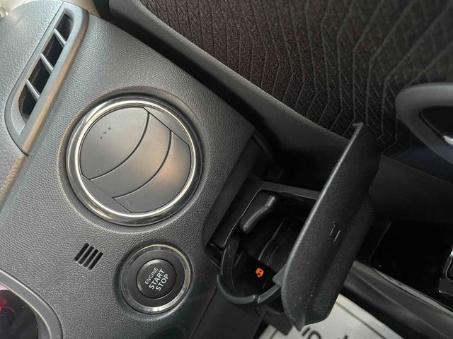 ルークス ハイウェイスターリミテッド メモリーナビ ワンセグ プッシュスタート Lパワースライドドア フロントフォグ HID ファインビジョンメーター インテリジェントキー CVT ルーフスポイラー(21枚目)