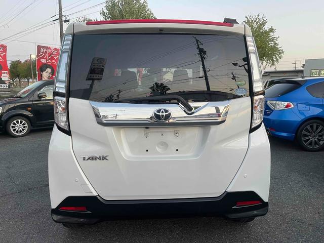 タンク 　両側電動スライドドア　レーンアシスト　アクセル踏み間違い装置　スマートキー　オートライト　タイミングチェーン　フロントフォグ　クルーズコントロール　衝突回避支援ブレーキ　ＥＴＣ（3枚目）